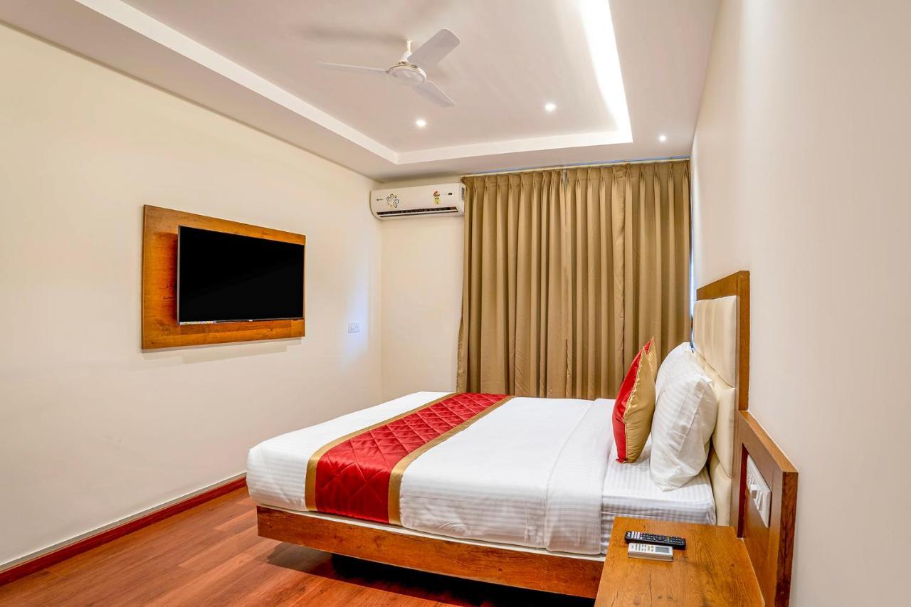 Fabhotel Phoenix Horamavu - Nr Horamavu Main Road 벵갈루루 외부 사진