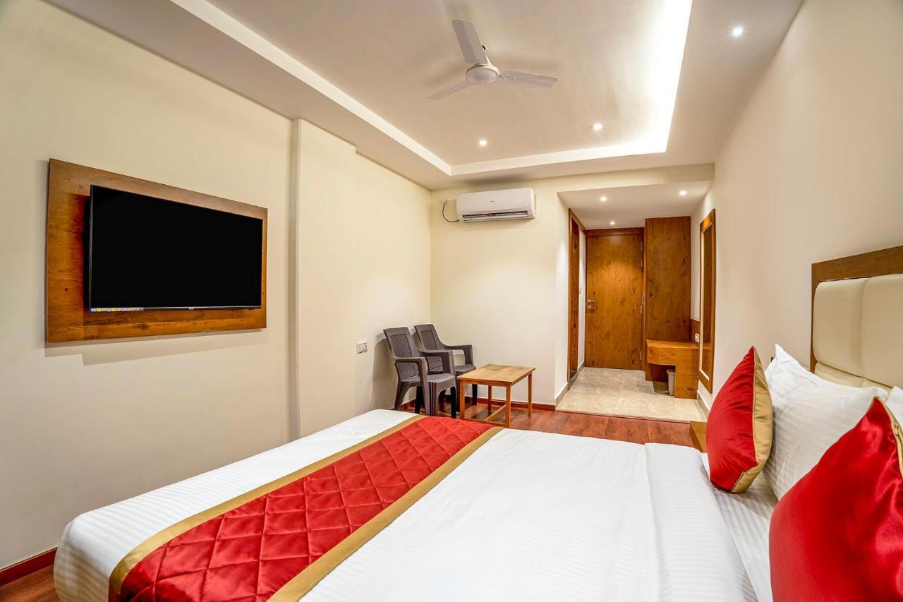 Fabhotel Phoenix Horamavu - Nr Horamavu Main Road 벵갈루루 외부 사진
