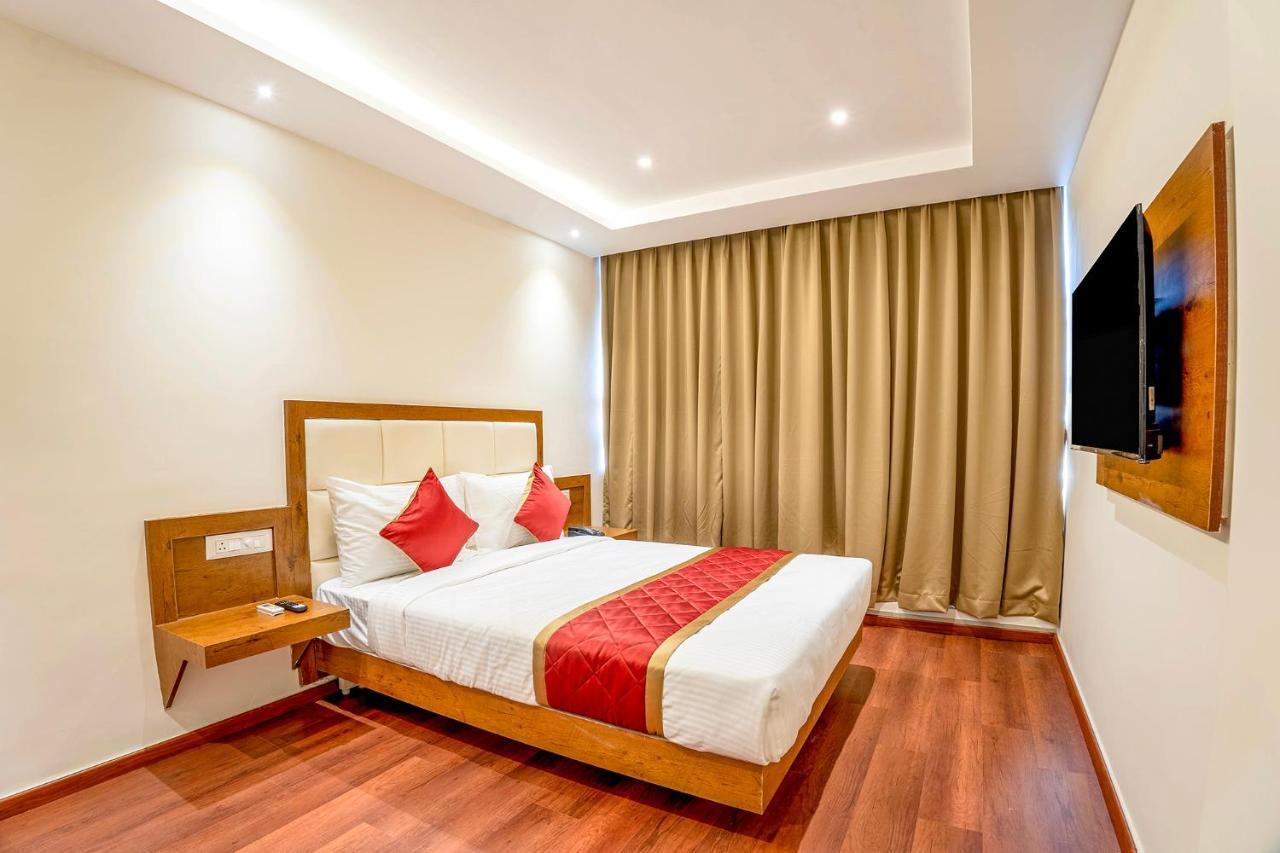Fabhotel Phoenix Horamavu - Nr Horamavu Main Road 벵갈루루 외부 사진