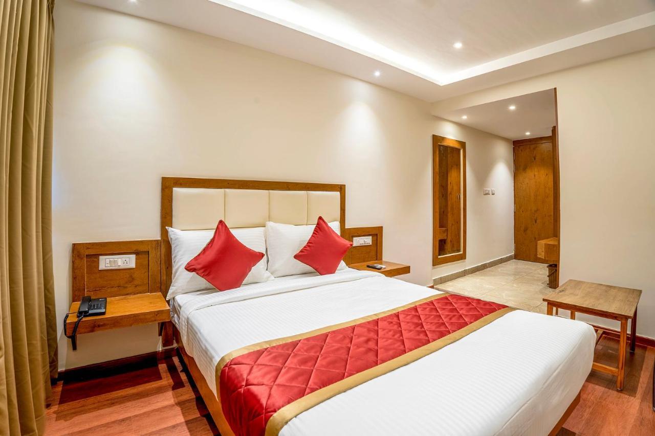 Fabhotel Phoenix Horamavu - Nr Horamavu Main Road 벵갈루루 외부 사진